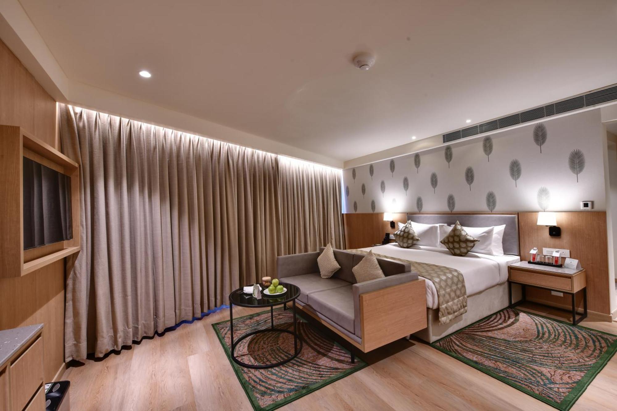 The Fern Residency, Gandhinagar Hotell Exteriör bild